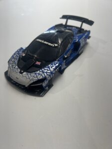 Kyosho McLaren Senna GTR #12