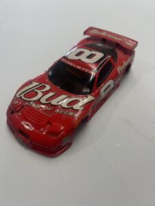 Kyosho Chevrolet Corvette C5-R Budweiser Livery
