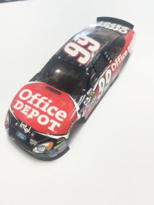 Kyosho Ford Fusion NASCAR Office Depot #99